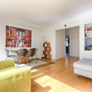 Apartment ❋ Apt For 4p Near The Eiffel Tower - 16 ❋, Paris
